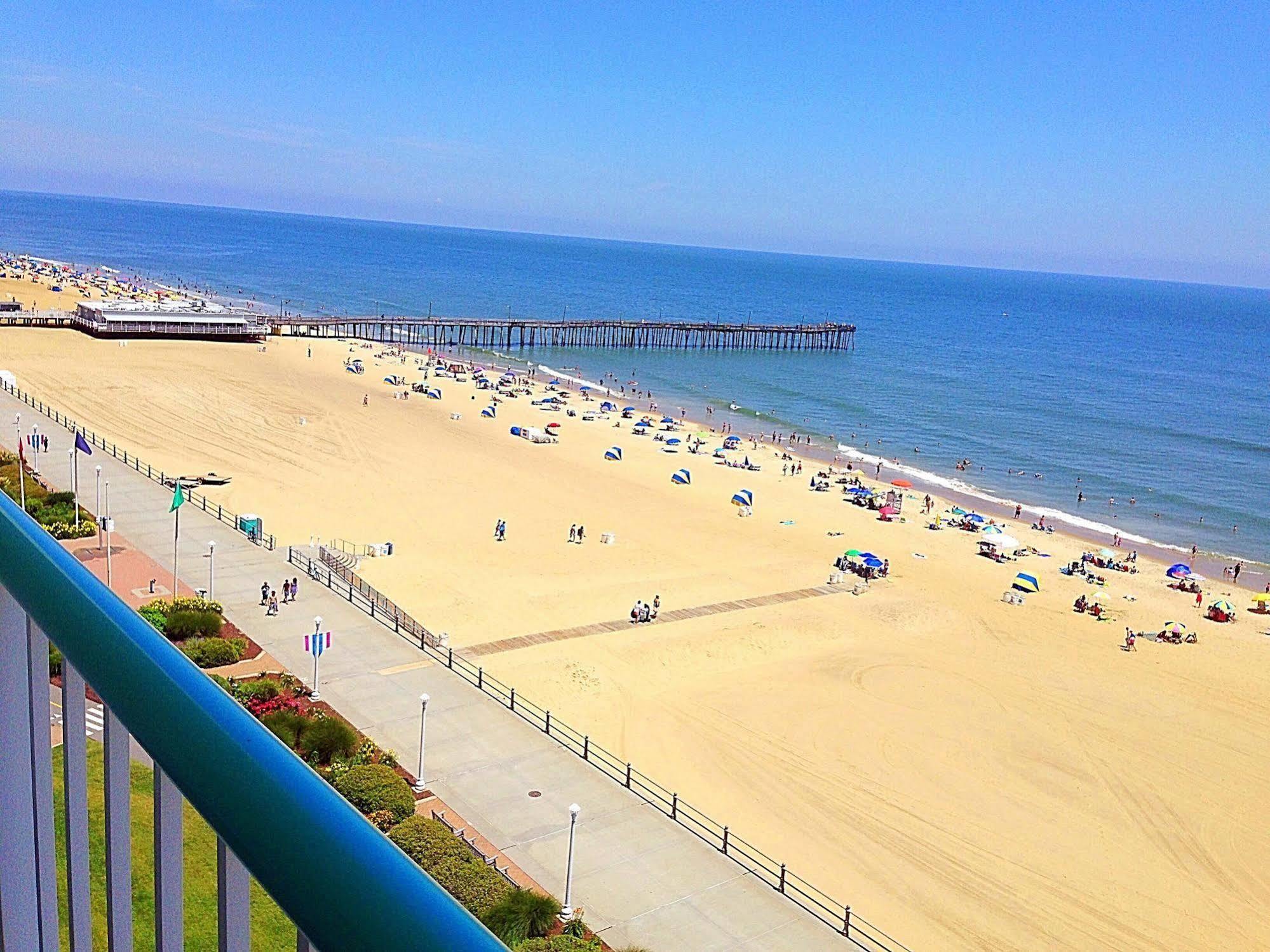 Baymont By Wyndham Virginia Beach Oceanfront Eksteriør bilde